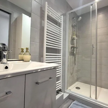 Dubai - Elegant Remois - 10p Apartman *